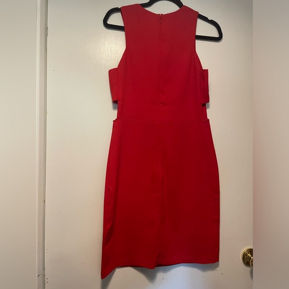H&M BNWT Red Cut Out Dress Size 6 - Picture 4 of 9